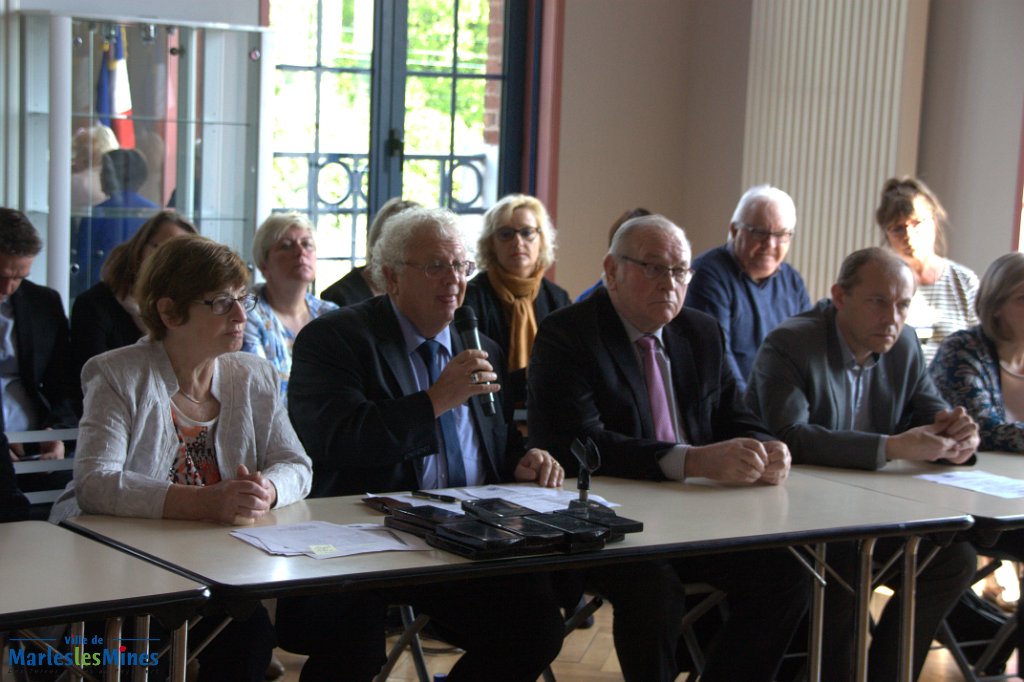 Cérémonie du 1er mai, remise des médailles2